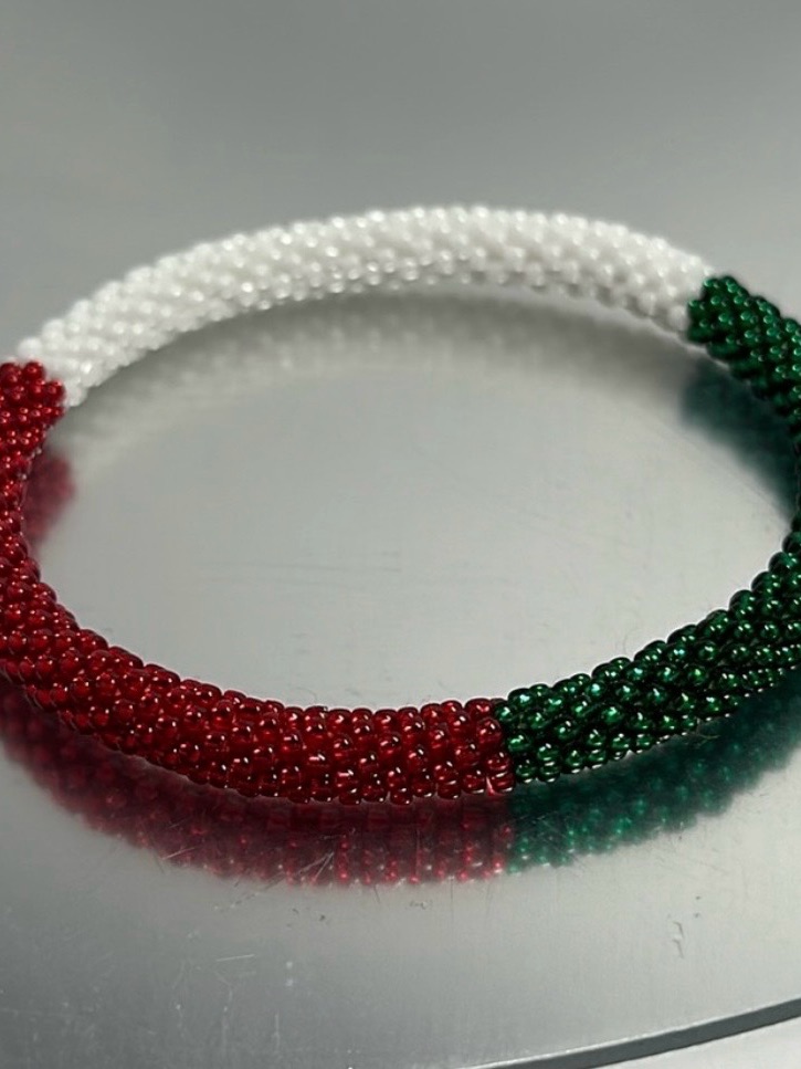 Sashka Christmas Bracelet 16$